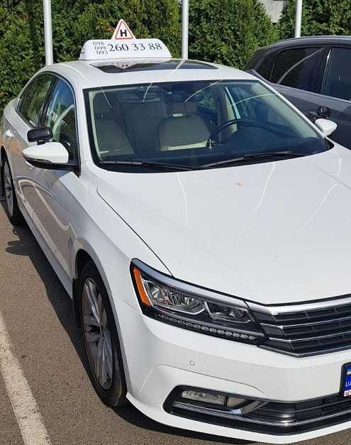 Автоінструктор у Києві для автоледі, інструктор з водіння для жінок