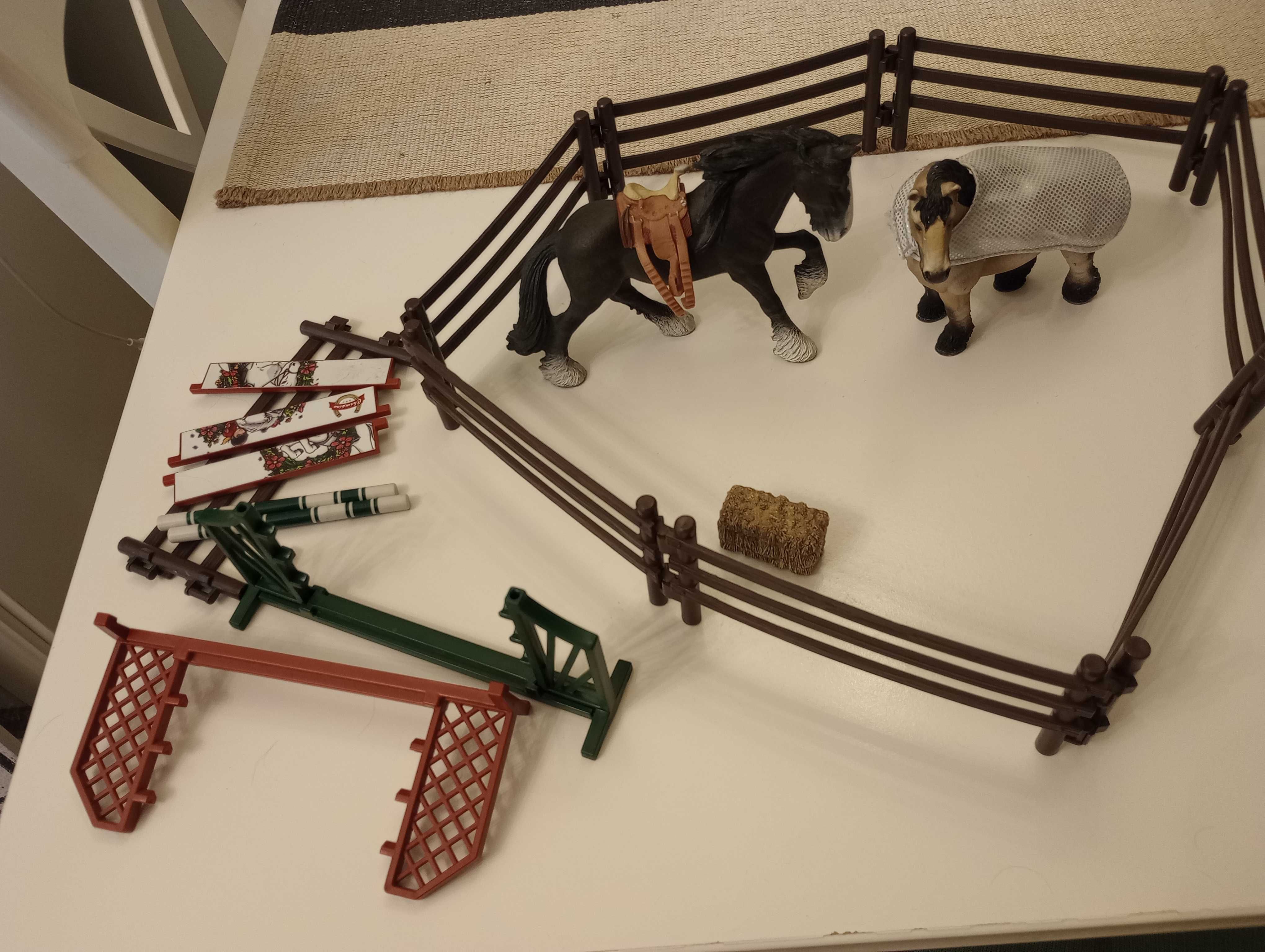 SCHLEICH koń przeszkody płotek gratis