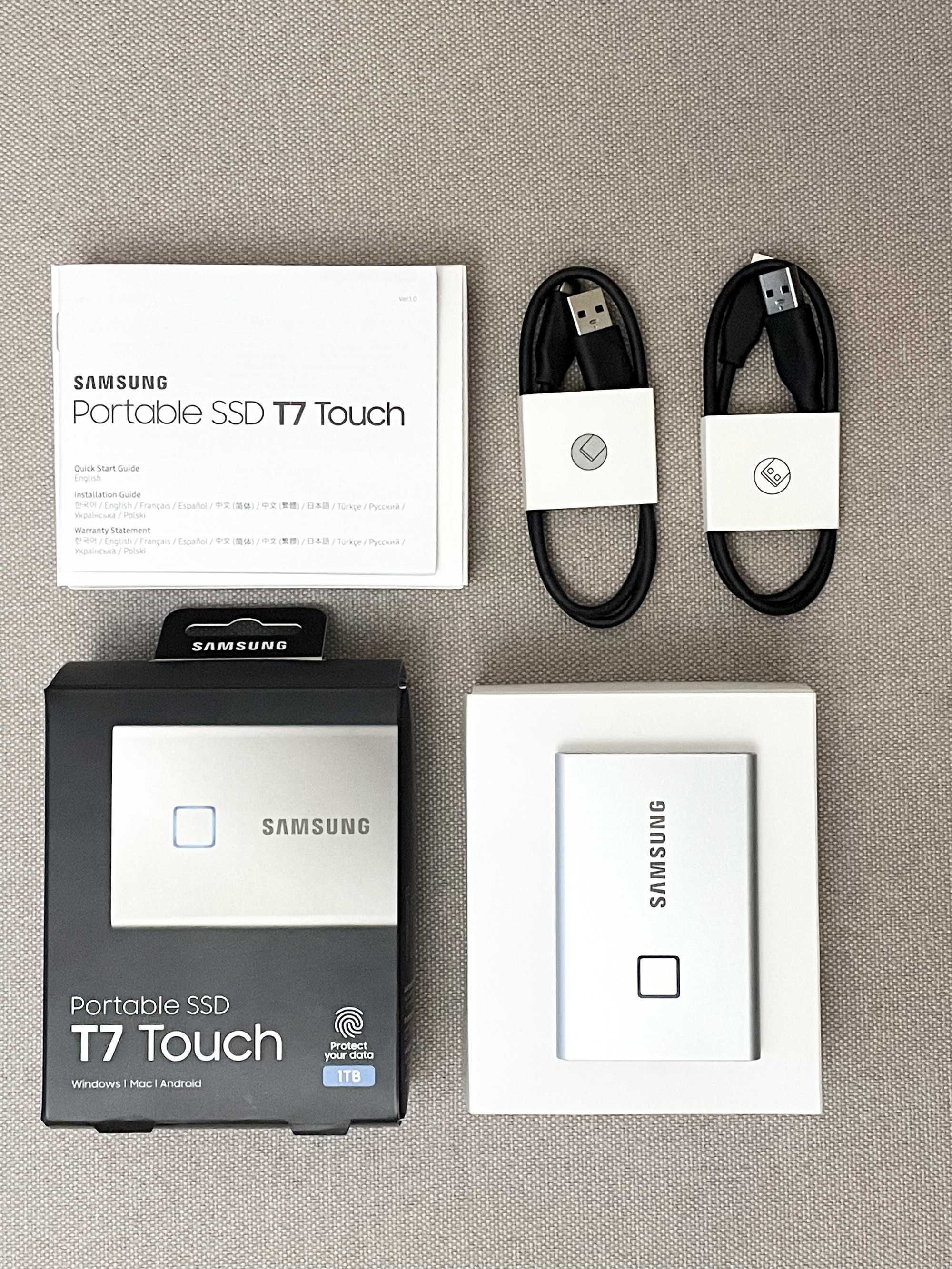 Портативний SSD диск Samsung T7 Touch 1Т в ідеалі.