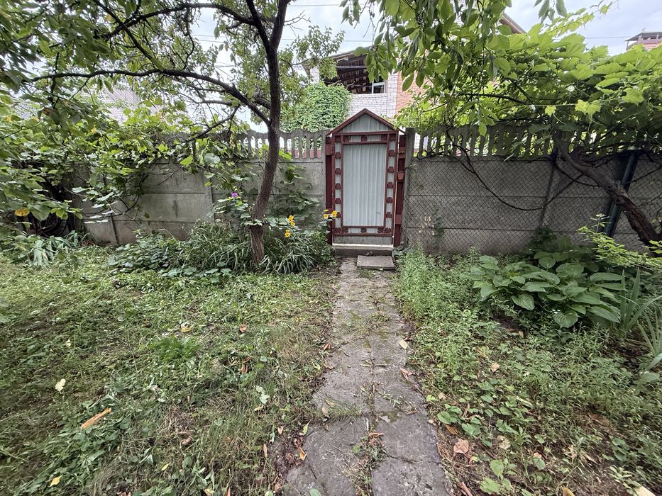 СТ Ялинка,всі комукації,сусіди,хороше місце