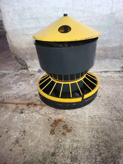 Sprzedam karmidła dla drobiu