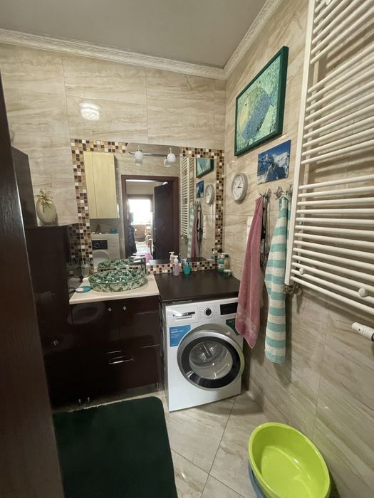 Ostrobramska 126, Praga płd., pokoj bez kaucji dla dziewczyny 1400zł