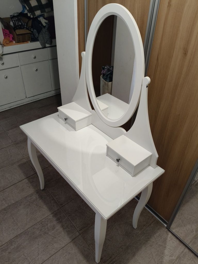 Toaletka Hemnes ikea