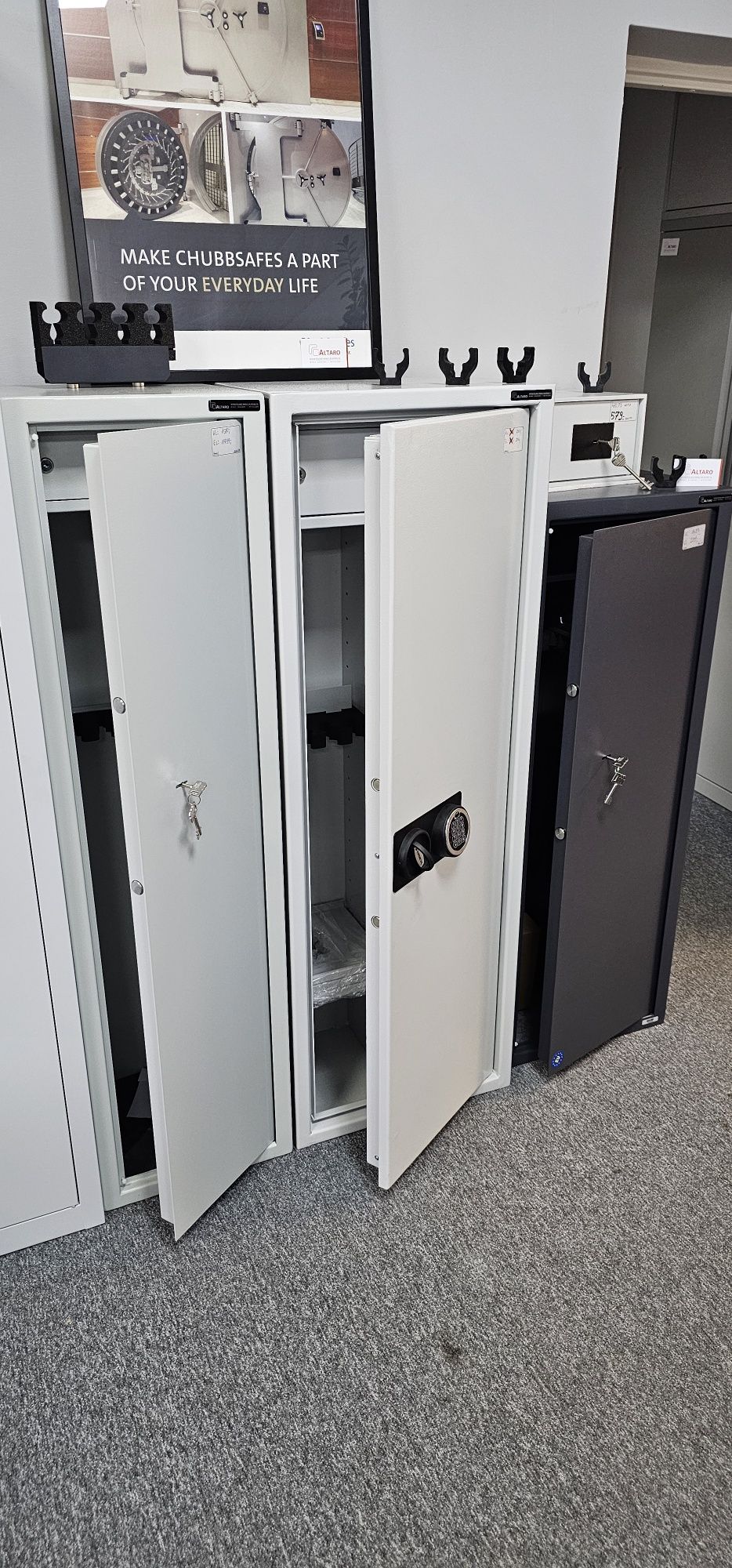Szafa na BROŃ z zamkiem ELEKTRONICZNYM I Klasa S1 | Sejf na 6 szt