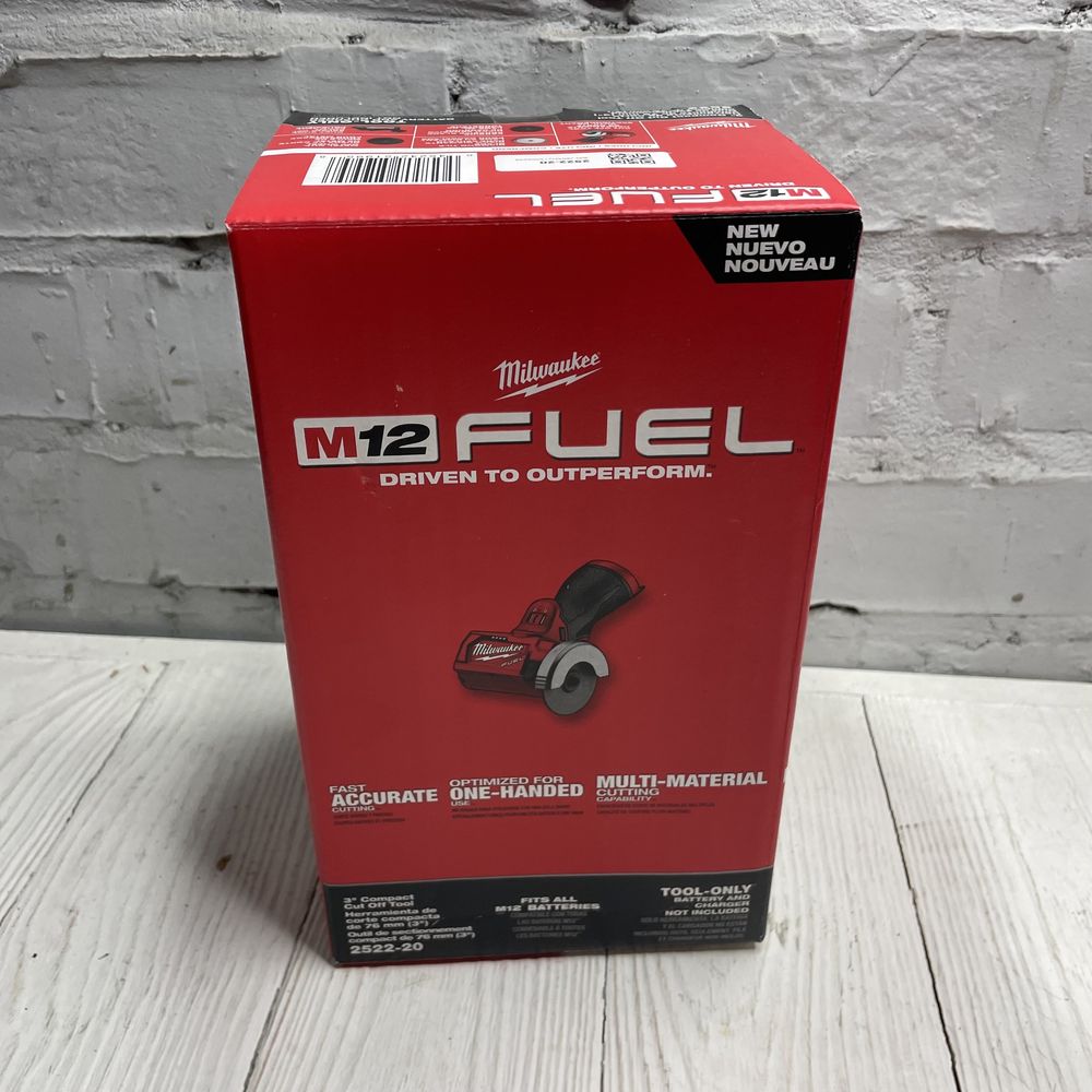 Бесщеточный угловой резак 75мм Milwaukee M12 FUEL™ 2522-20