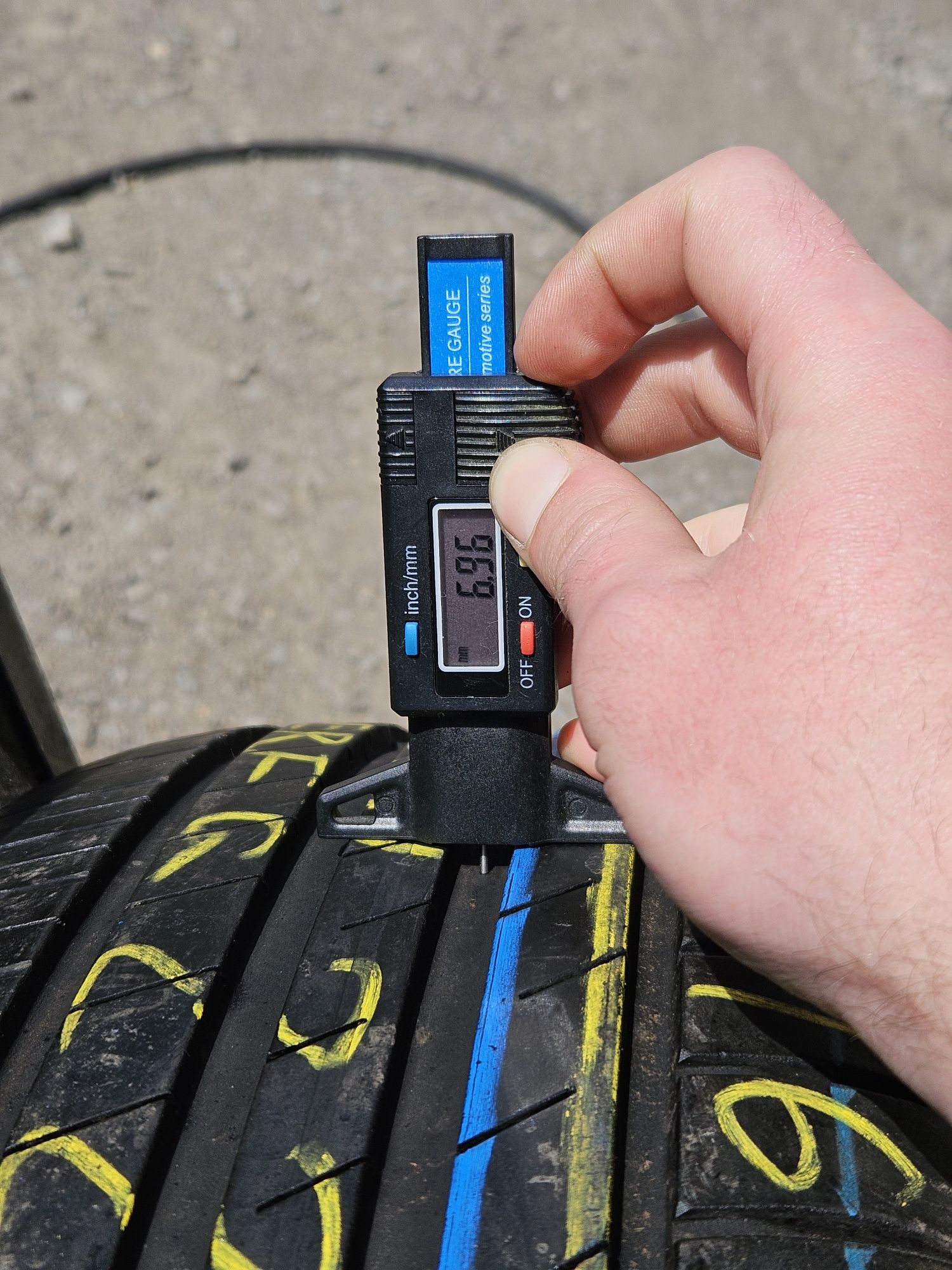 Шины БУ 215 55 R 16 Goodyear efficient grip performance комплект лето