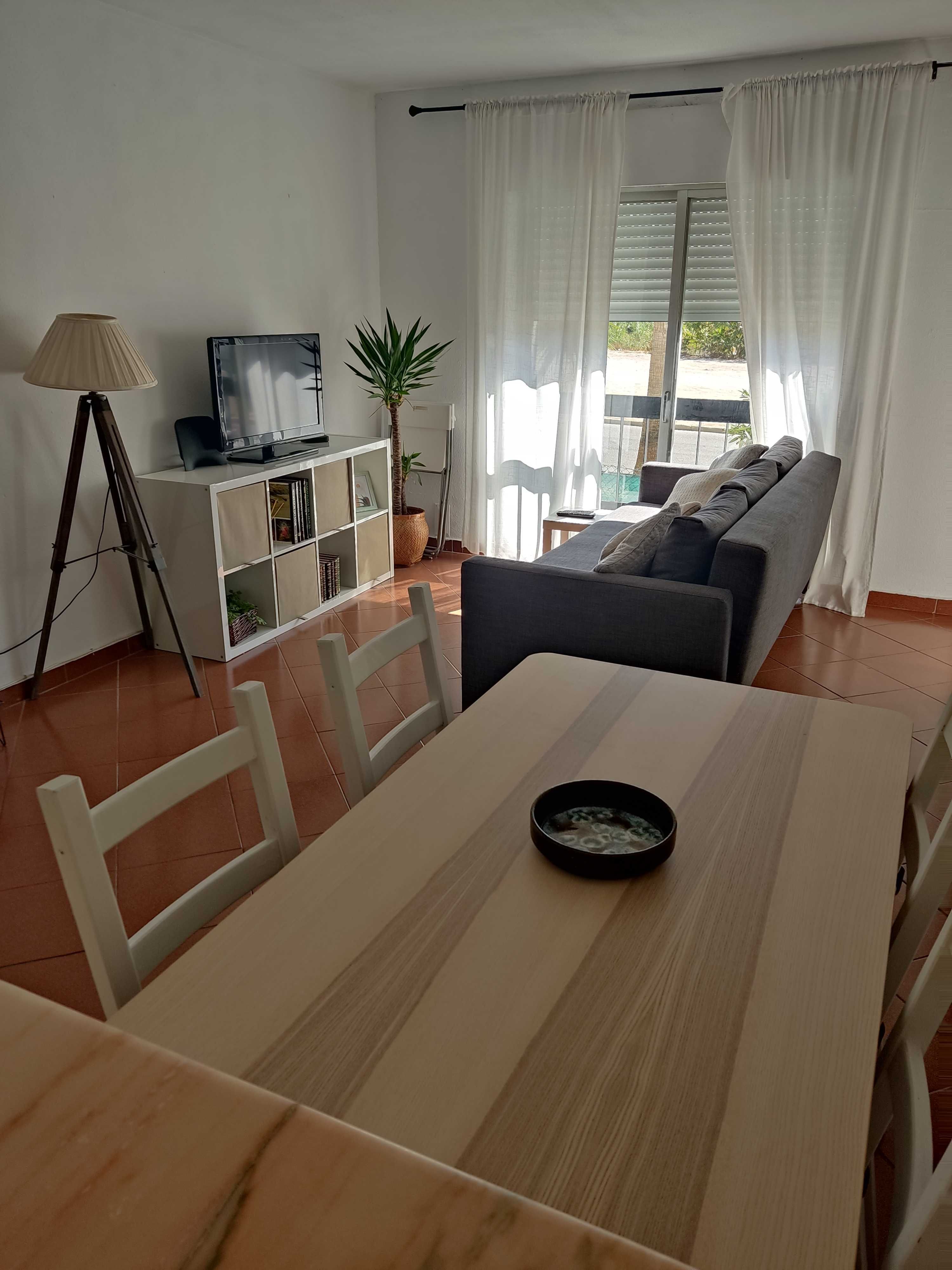 Apartamento T2 Quarteira