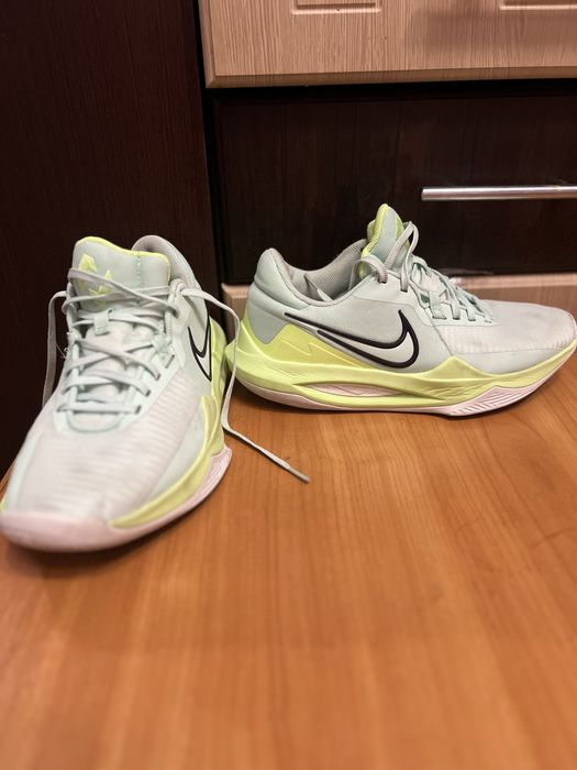 Кроссівки nike precision 6