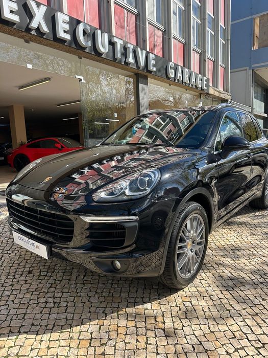 Porsche Cayenne Platinum Edition