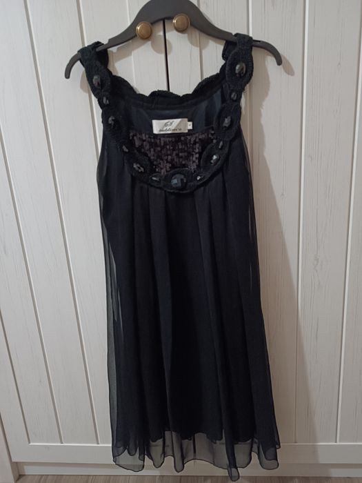 Czarna luźna sukienka cekiny M
