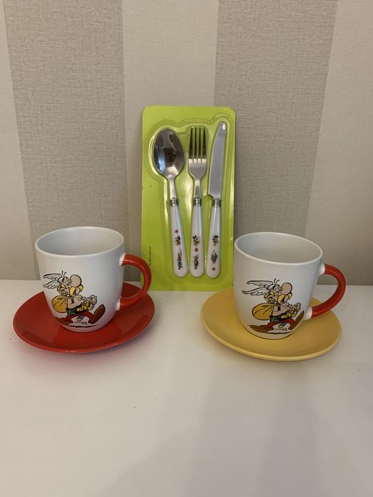 Набір чашка з блюдцем та набір для десерта
