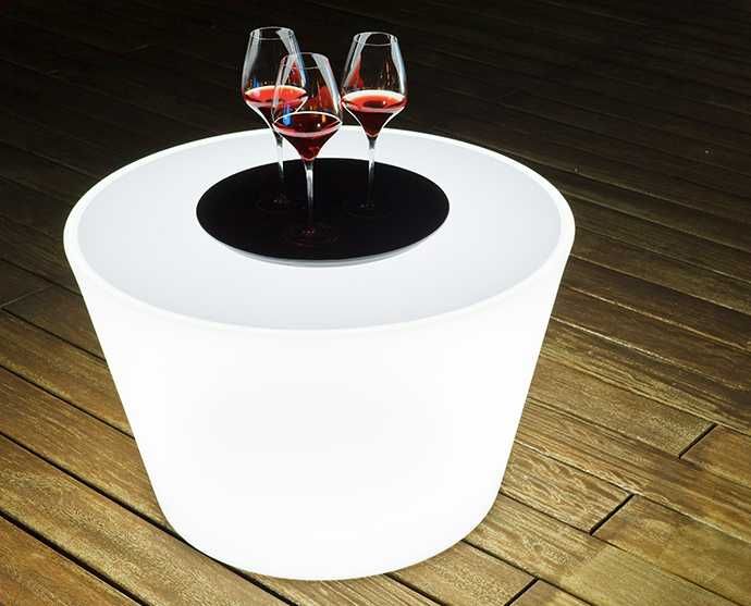 Mesa com iluminação rgb