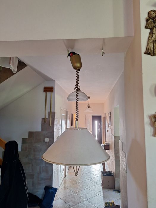 Lampa wisząca klasyczny wyglad