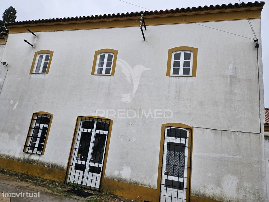 Espaço Comercial para Arrendamento na Vila do Crato