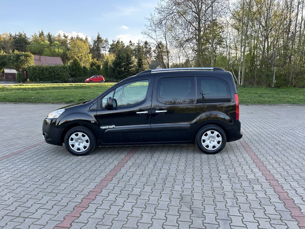 Peugeot Partner 1.6 HDI 90KM 5 Osób 2x Drzwi Przesuwne Klimatyzacja