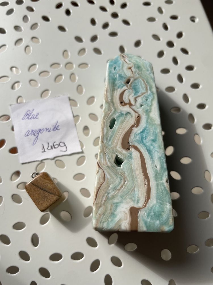 Aragonite Azul 146g