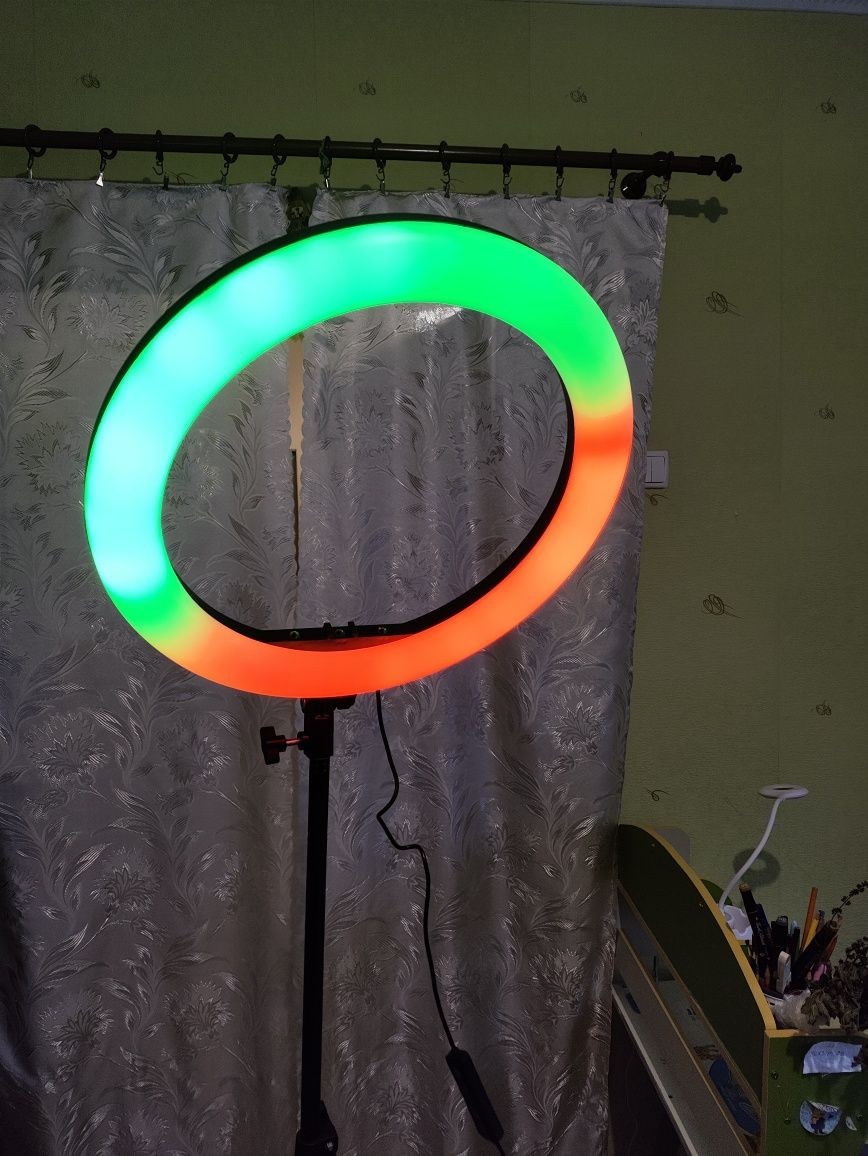 Кольцова лампа rgb 14"