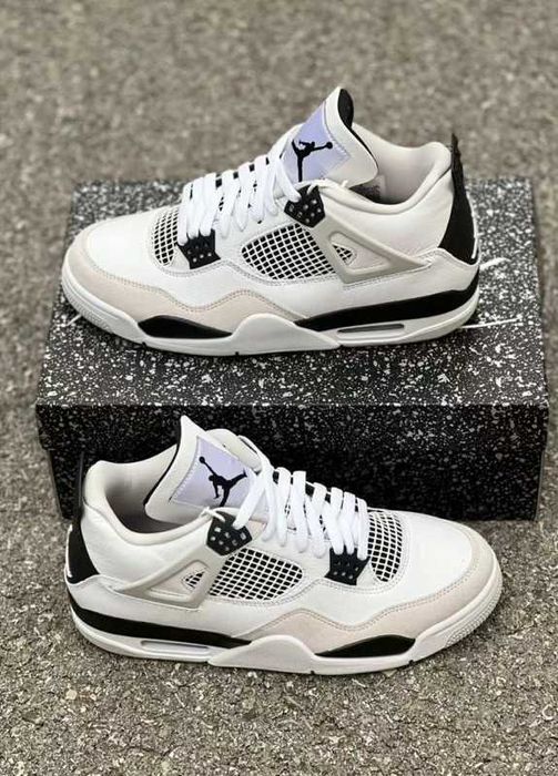 Buty meskie Mokasyny Jordan_4_Retro_Military_Black R.43