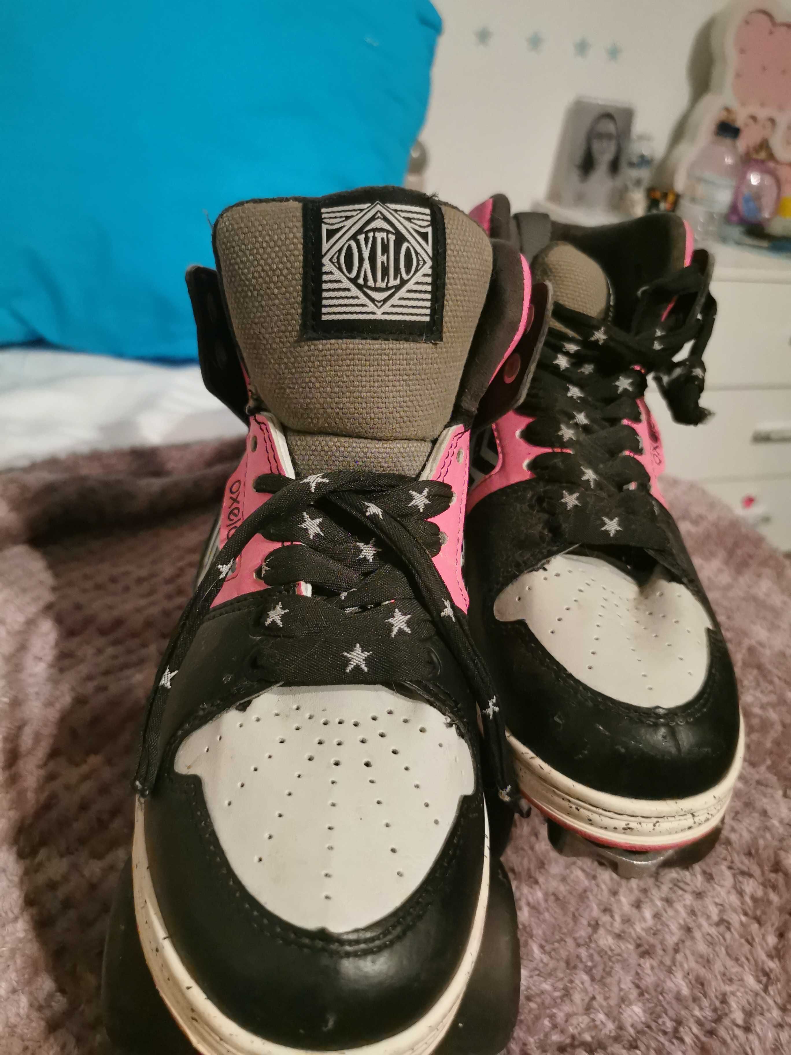 Um patins para adulto,de quatro rodas
