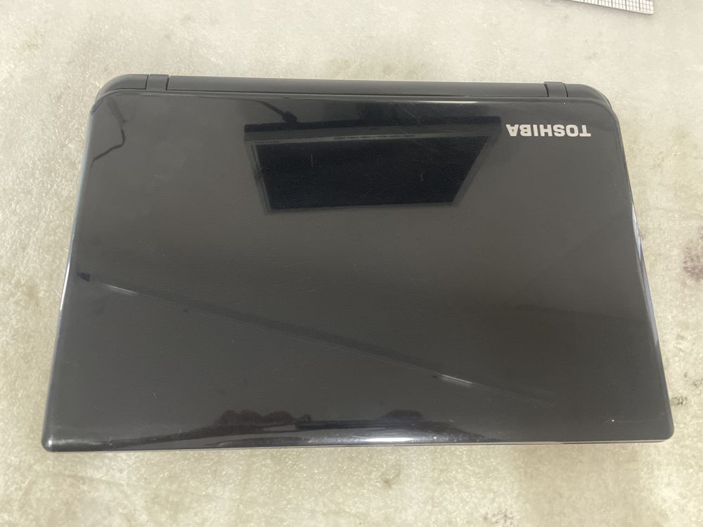 Toshiba l50-B teclado avariado
