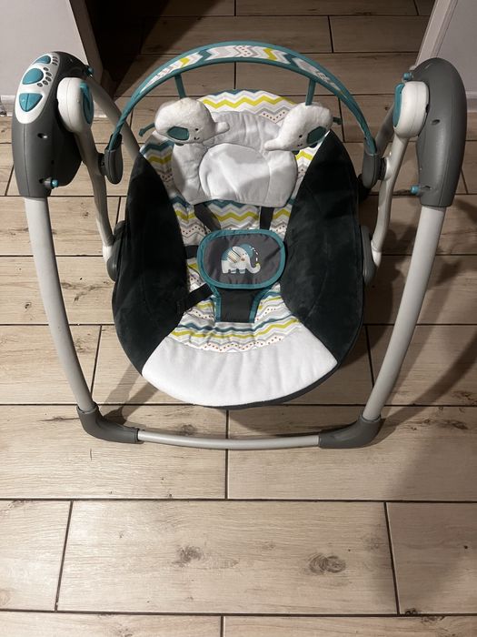 Дитяче крісло-гойдалка