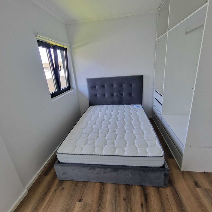 Camas de Casal Estofadas de Luxo 199€ Disp. em Várias Cores! 190x140m!