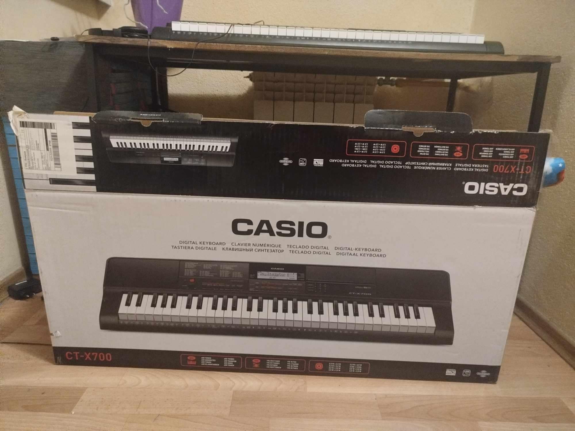 синтезатор Casio CT-X700.  Продам в хорошем состоянии