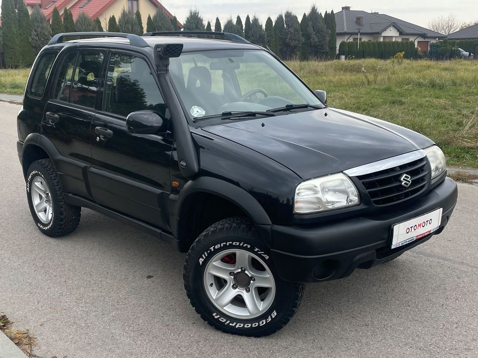 Suzuki Grand Vitara 2.0i ! 4x4 ! Lift zawieszenia !