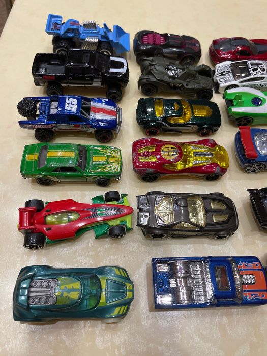 Машинки. Hot Wheels.