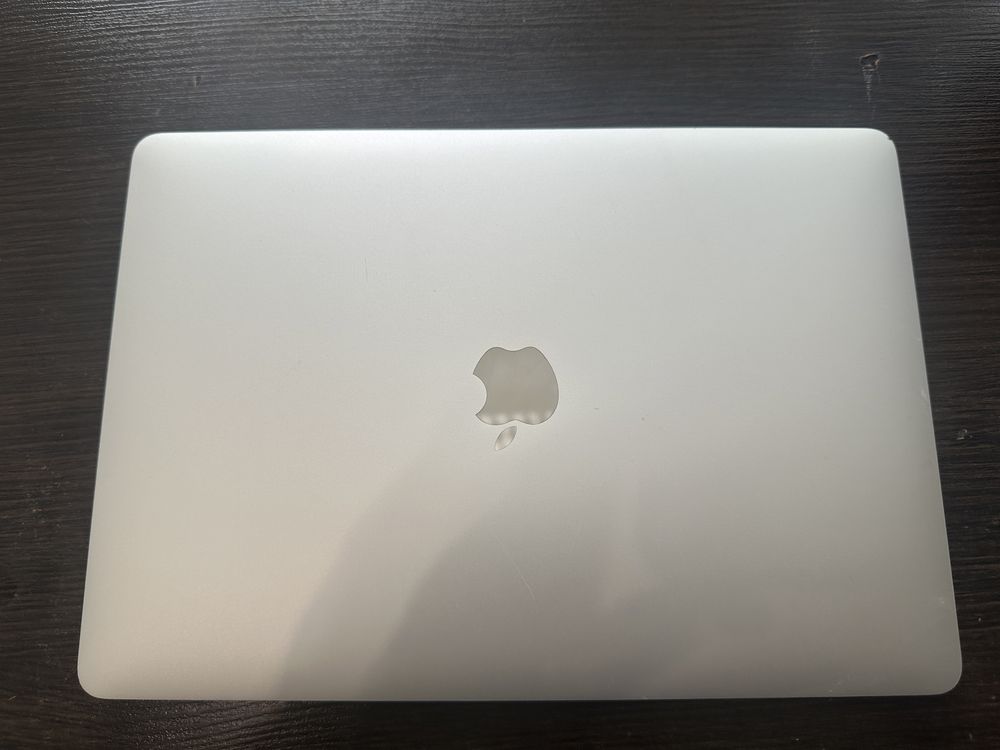 MacBook Pro A1708 i5 2,3Ghz 8GB RAM 256GB SSD Intel Iris