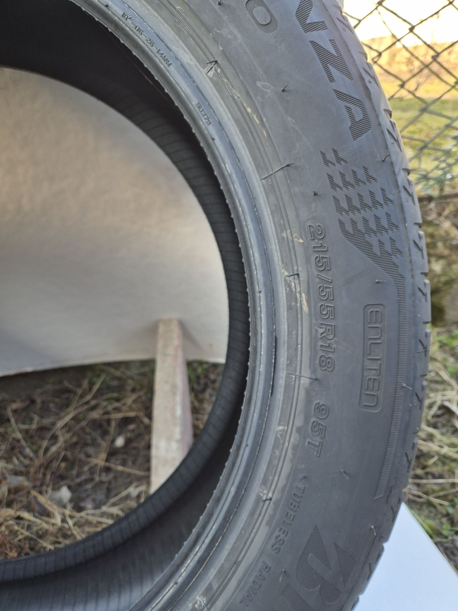 Шини 215/55/18, Bridgestone