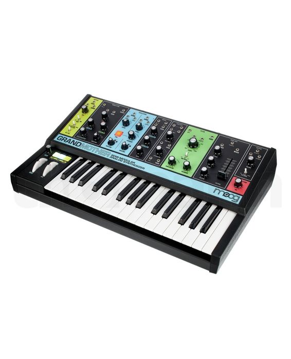 Mood Grandmother com dustcover Moog