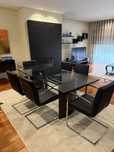 Mesa de vidro + 6 cadeiras (sala de jantar)
