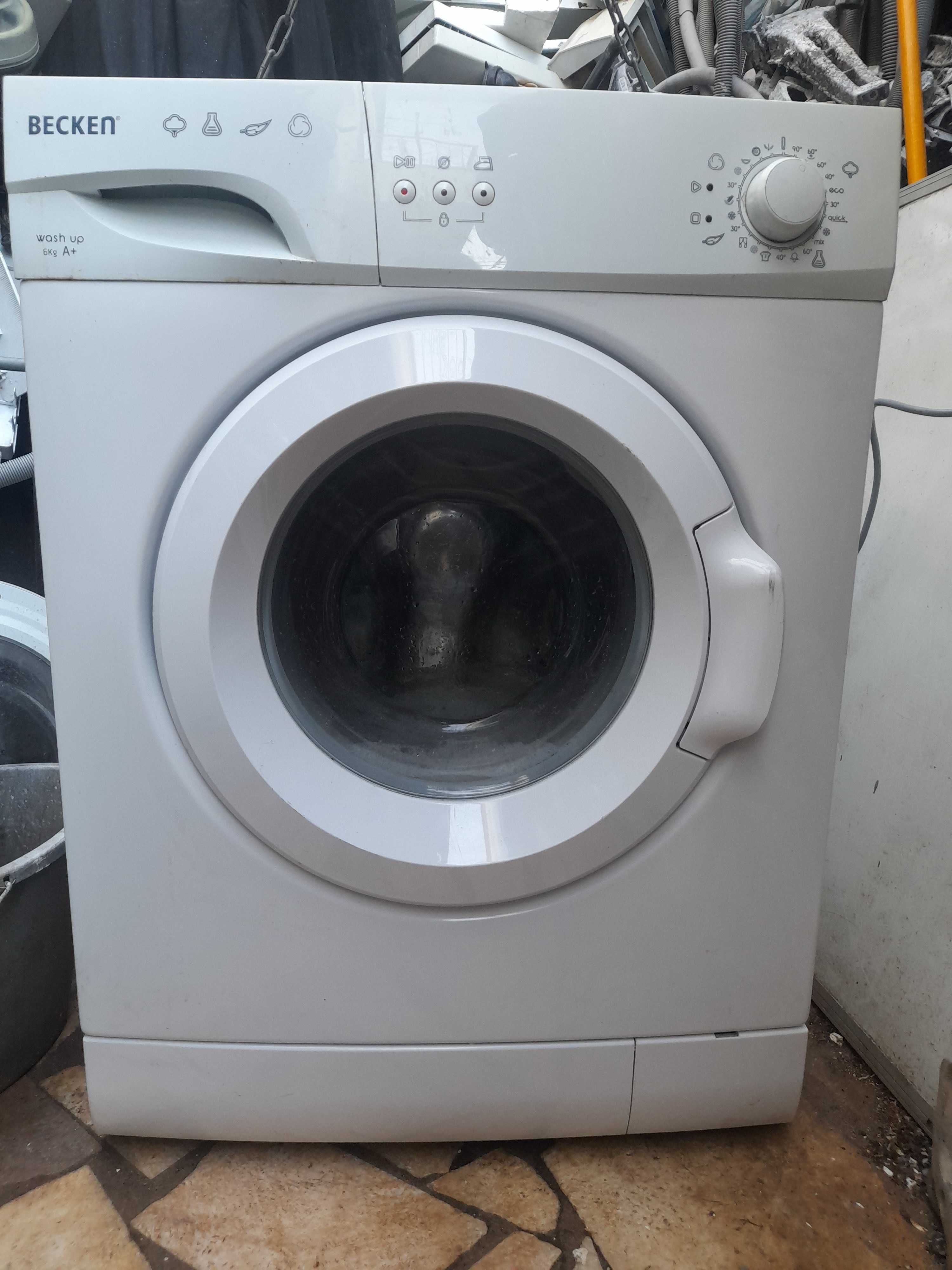 maquina de roupa Becken 6 quilos 1000rpm como nova