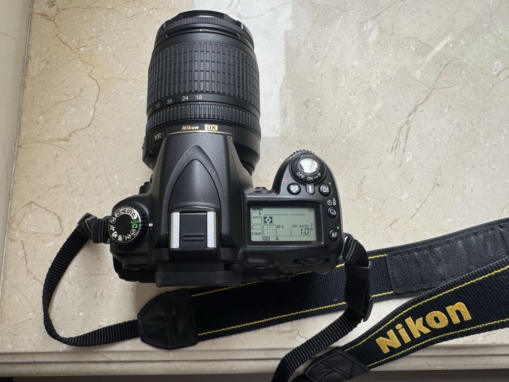 Nikon D90 kit с oбъективом Nikkor 18-105mm AF-S f/3.5-5.6G ED VR