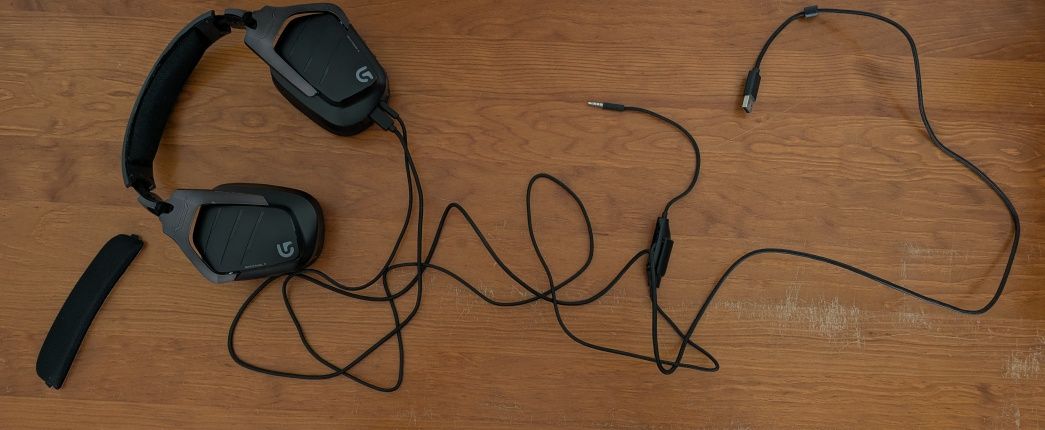 Headset Logitech G633 Artemis Spectrum
