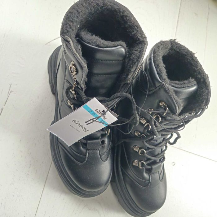 Черевики жіночі Sinsay теплі