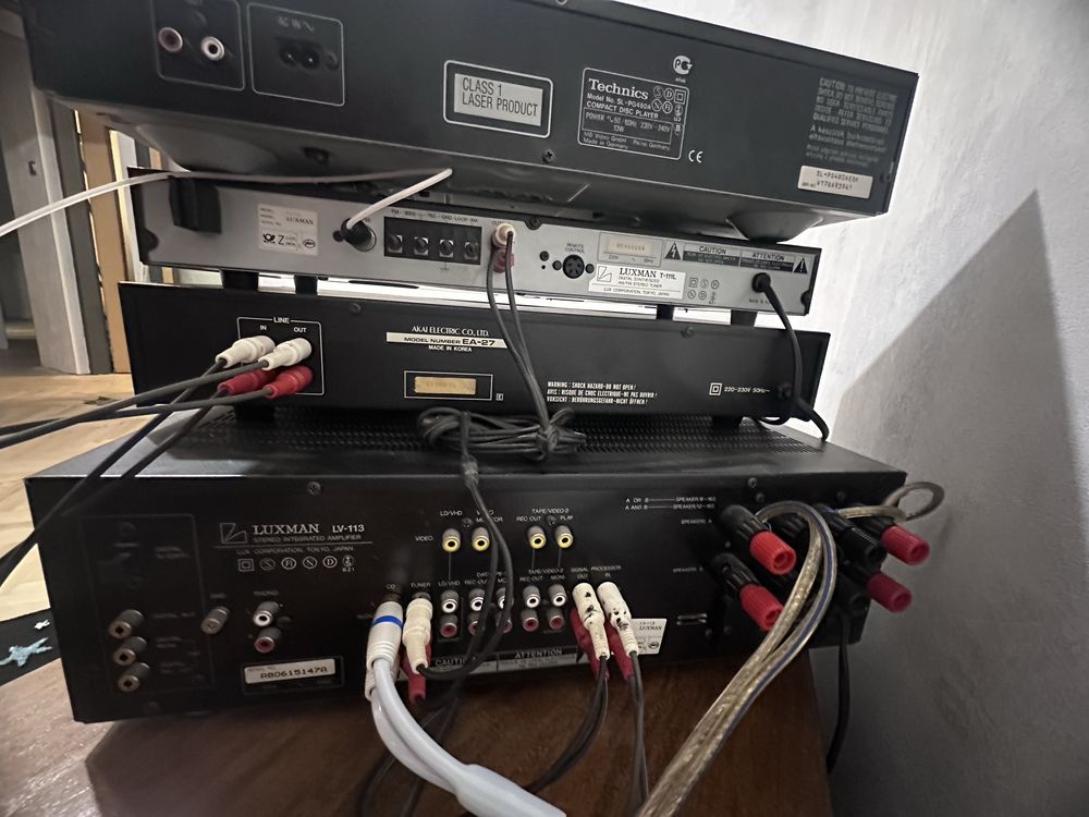Luxman lv-113, t-111L. Technics sl-pg480A