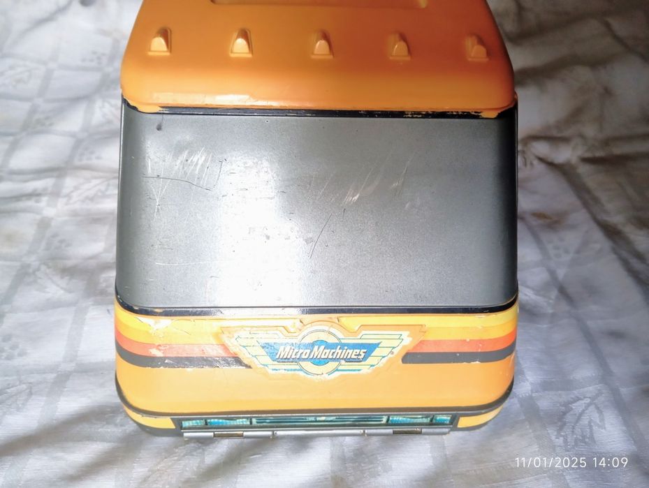 Micro Machines Van City.
