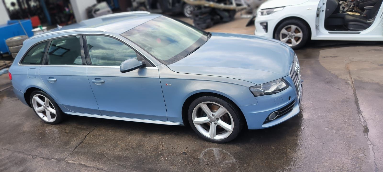 Audi A4 B8 2.0 Tdi CAG cala na części silnik maska zderzak błotniki