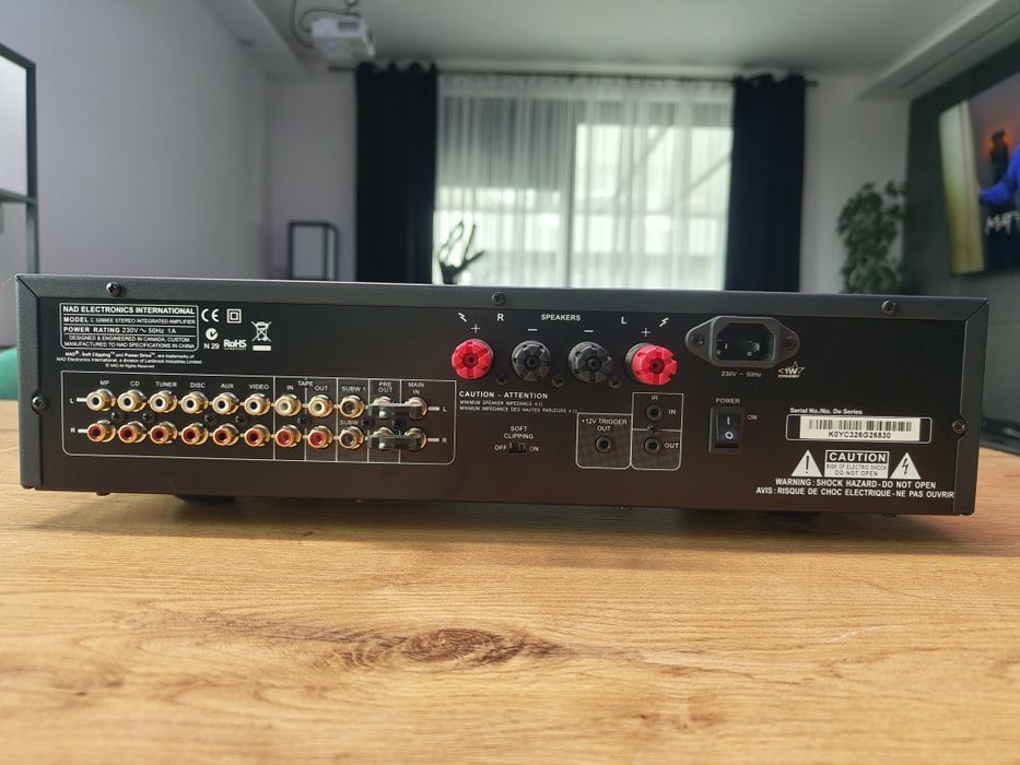 Wzmacniacz stereo NAD C326BEE w pieknym stanie