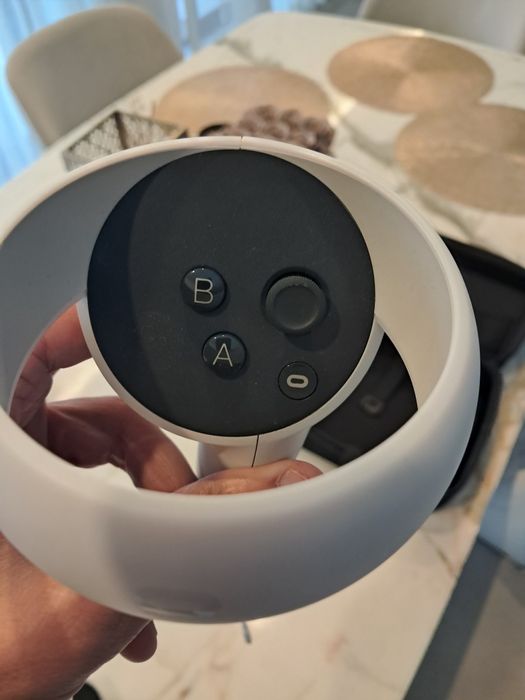 Óculos Realidade Virtual Meta Quest 2