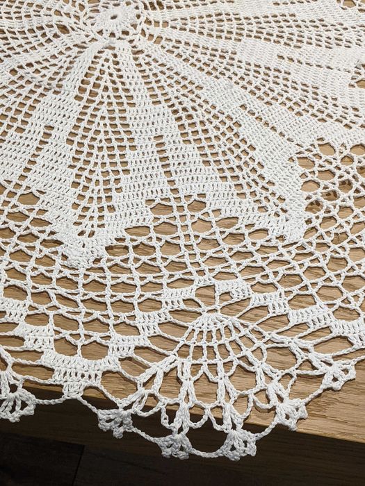 Obrus serweta szydełkowe rękodzieło serwetka okrągłe cacko śr100