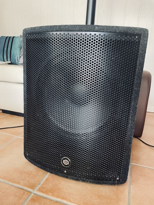3 Colunas Show Passivas e amplificador 480W 2 tops 240W + 1 grave 600W