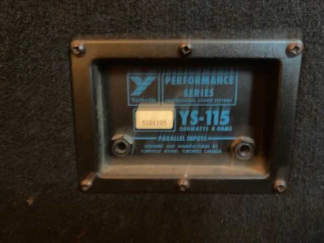 Sistema de PA completo - Ross Systems PC6400B com colunas Yorkville