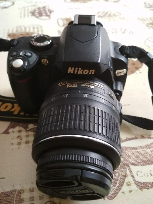 Фотоаппарат Nikon D 60 + сумка в подарок