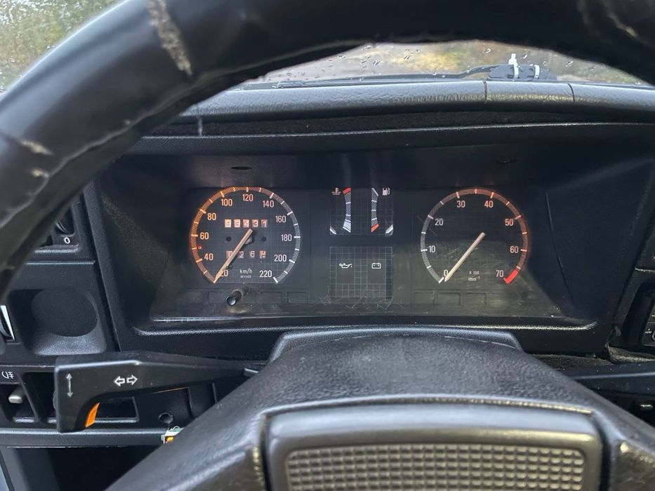 Opel ascona 1.8 газ/бенз