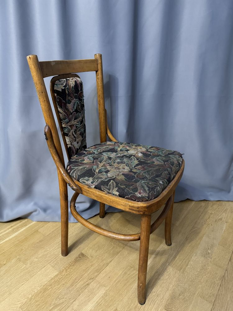 Стілець антикварний стул