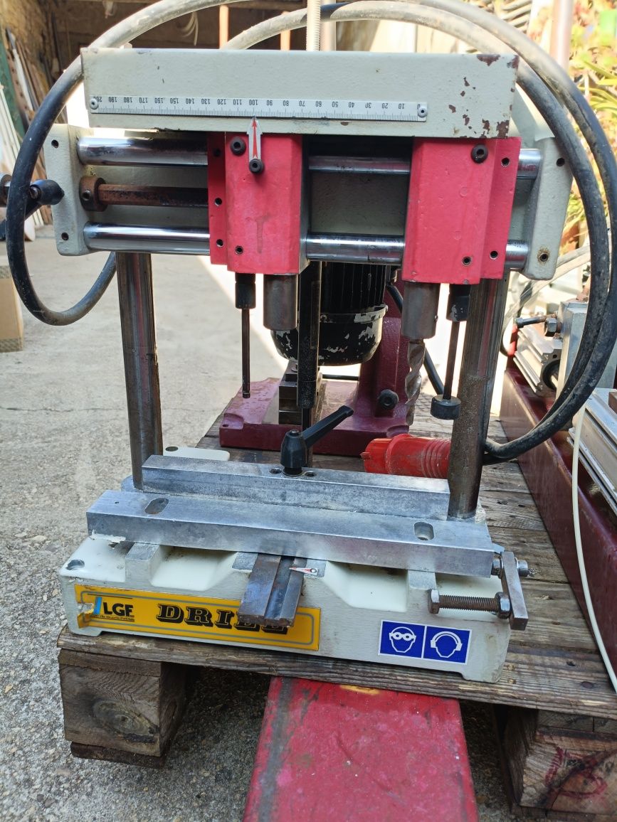 Máquina de Furar 2 brocas
