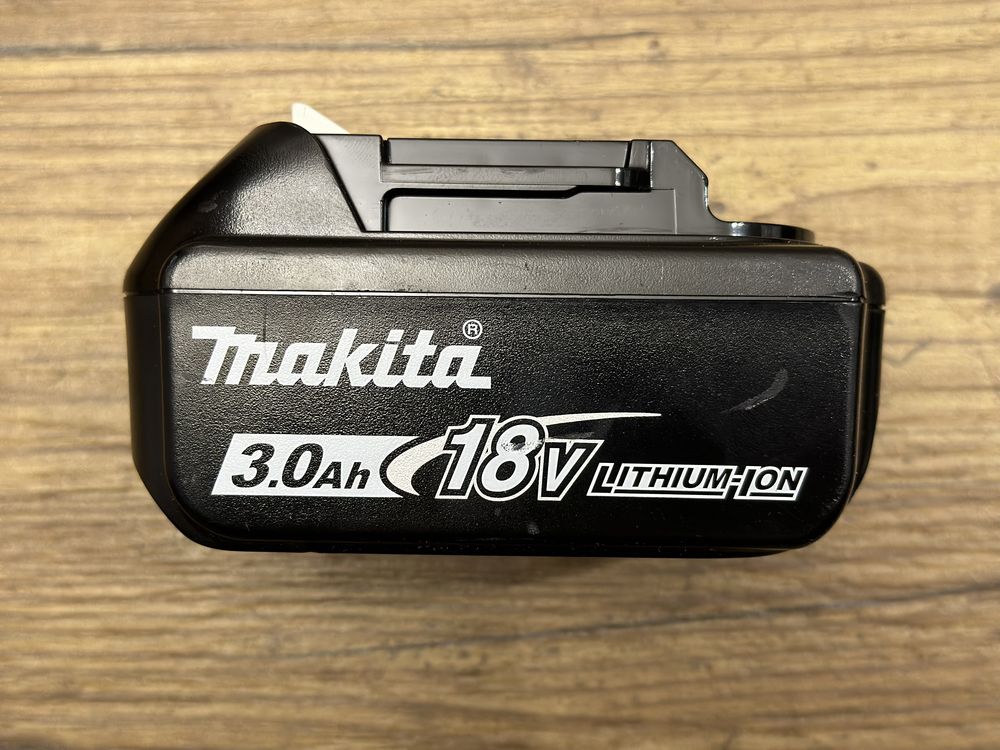 Bateria akumulator Makita 3AH 18V - 2022